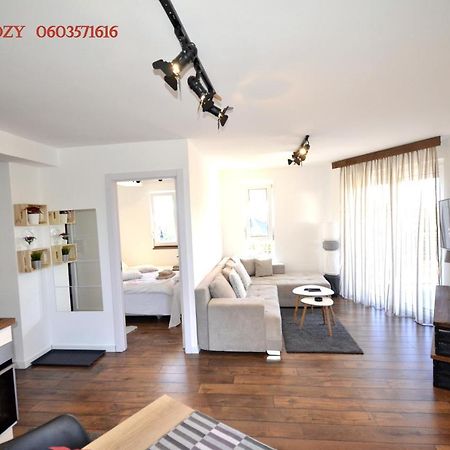 C L E A N&C O Z Y Apartmani Divcibare Exterior photo
